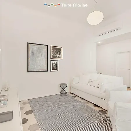 Les Hortensias, Terre Marine Apartment *